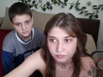 couple XXX Live Cams with aliens4twenty
