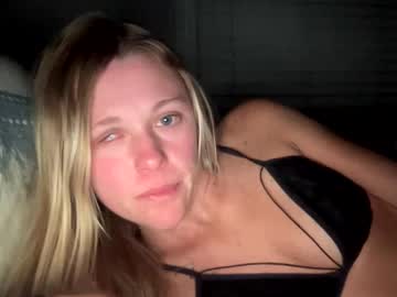 girl XXX Live Cams with beachbabi