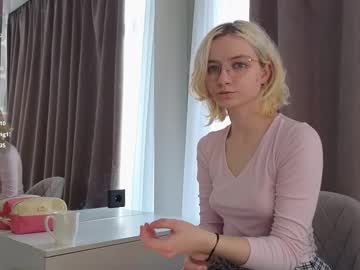 girl XXX Live Cams with cathrynbelger
