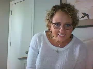 girl XXX Live Cams with momnxtdoor