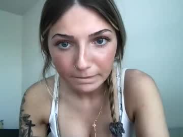 girl XXX Live Cams with emiefox2