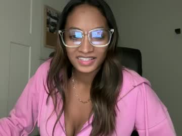 girl XXX Live Cams with therealgiana