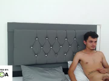 couple XXX Live Cams with alpha_and_omegaxx