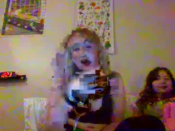 couple XXX Live Cams with carpetmunchers