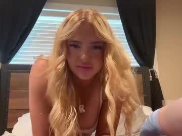 girl XXX Live Cams with lizzymariee