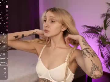 girl XXX Live Cams with ellie_lo