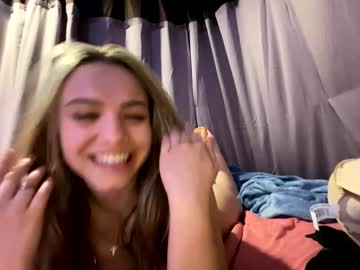 girl XXX Live Cams with charismacharm